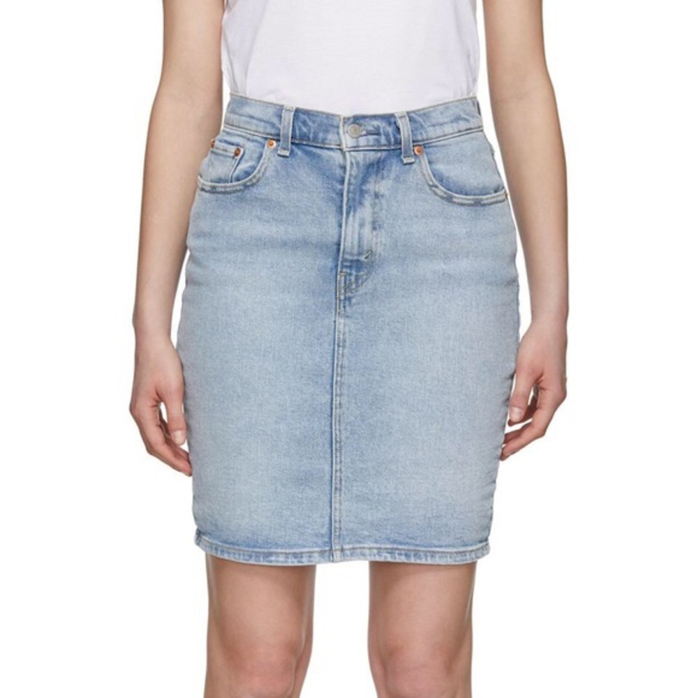 Levi’s Denim Skirt